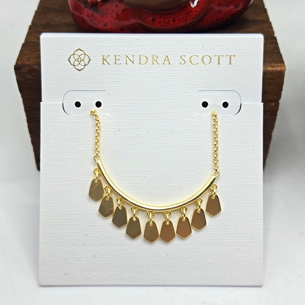 Kendra Scott Gold Sydney Short Pendant Necklace